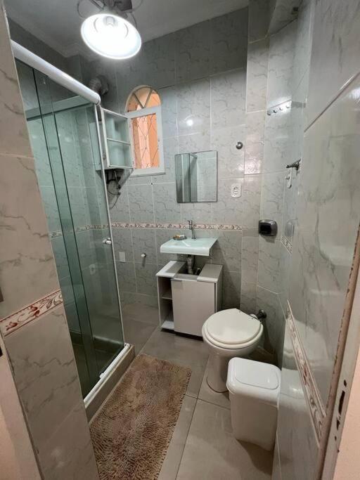 Loft Em Copacabana A Duas Quadras Da Apartamento