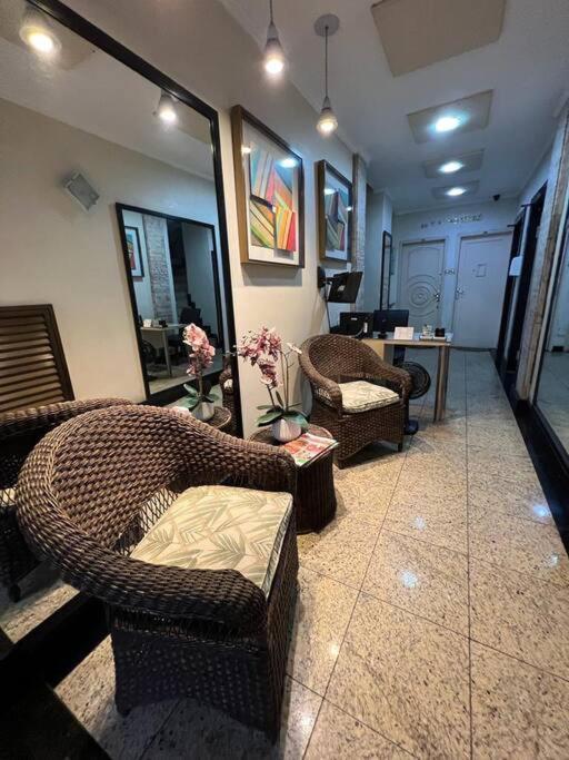 Loft Em Copacabana A Duas Quadras Da Apartamento *